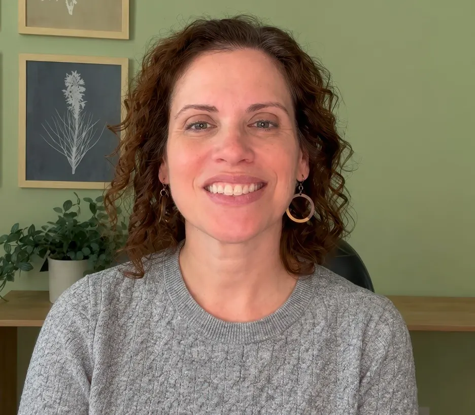 Jen Rozenberg smiling